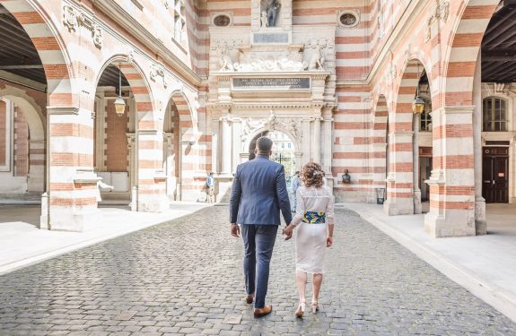 Photo de l'entrée des mariés à la mairie du Capitole de Toulouse