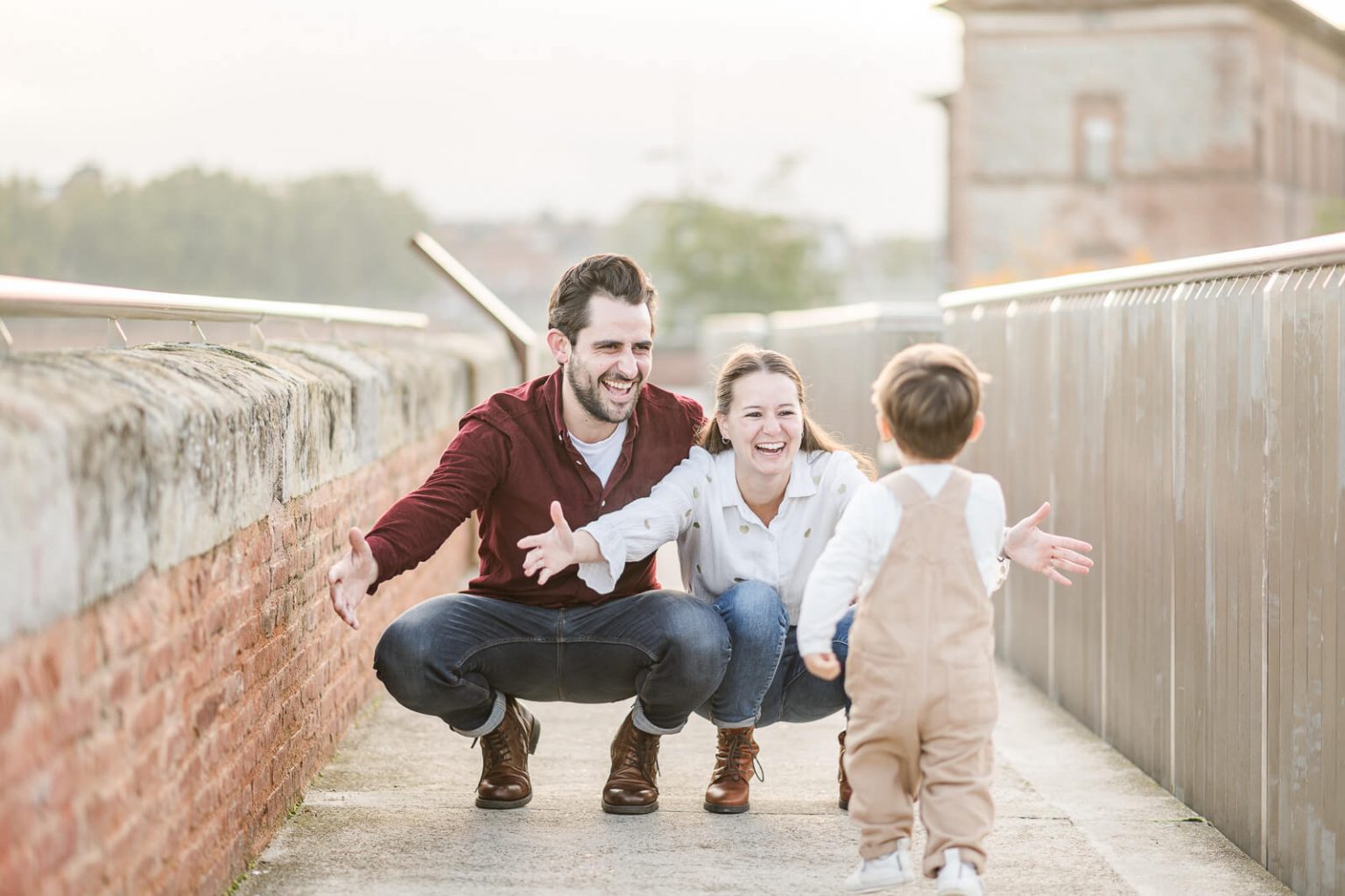 Séance photo de famille au Dôme de la Grave de Toulouse