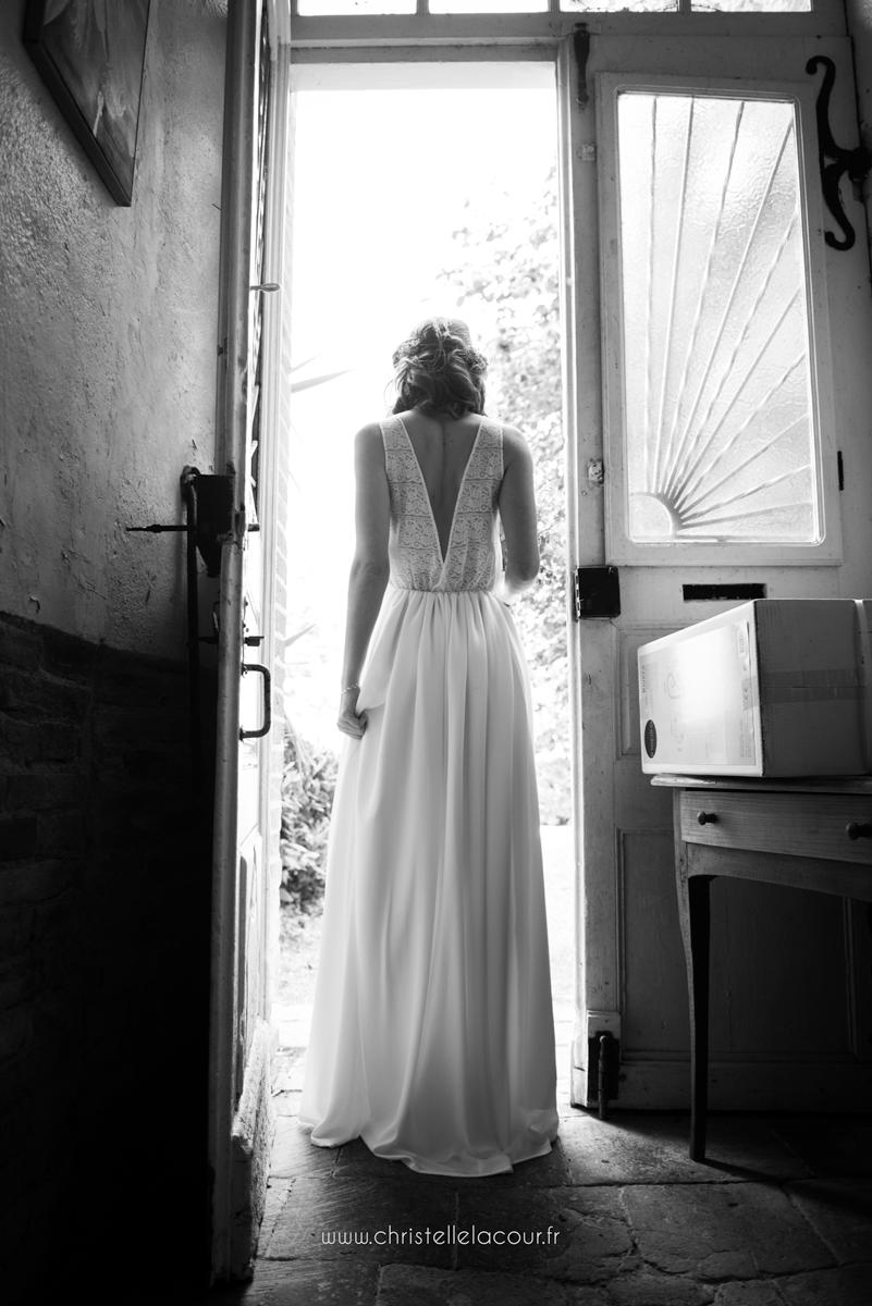 Mariage au château de Calaoué dans le Gers - la sortie du gîte