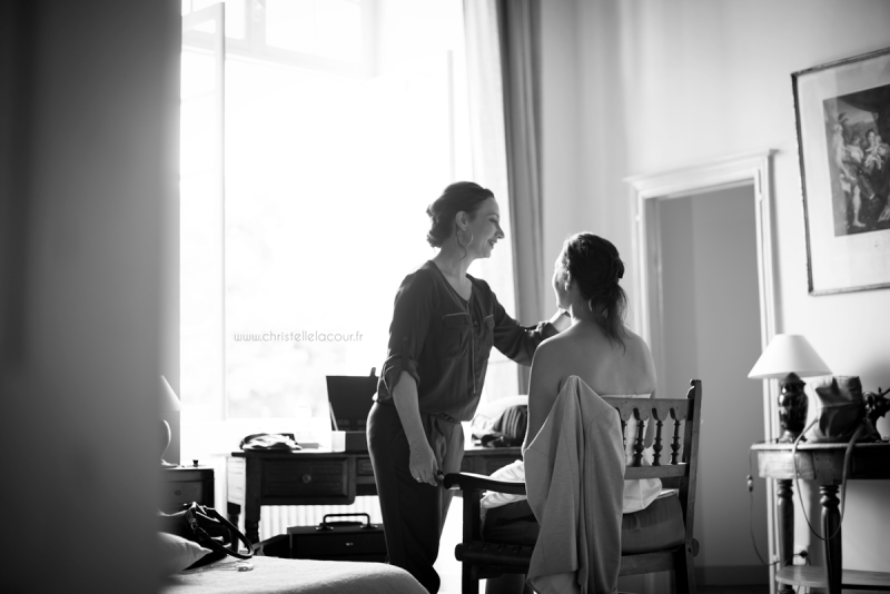 Mariage au château des Varennes près de Toulouse, le maquillage de la mariée