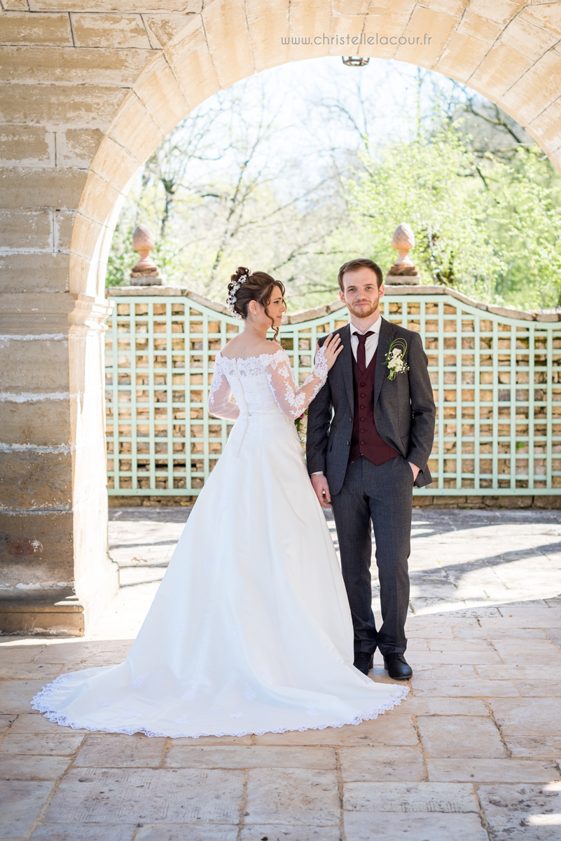 Photos de couple des mariés - mariage geek au Château de Cas Tarn-et-Garonne