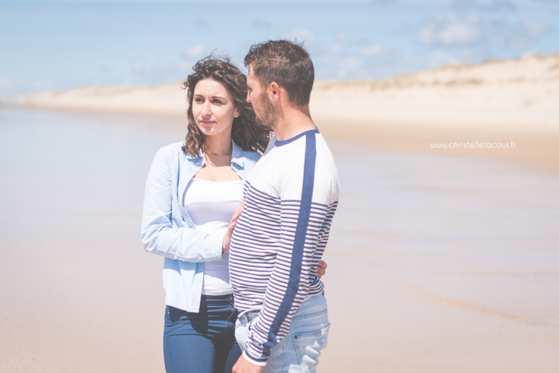 Séance photo en amoureux sur les plages de Lacanau