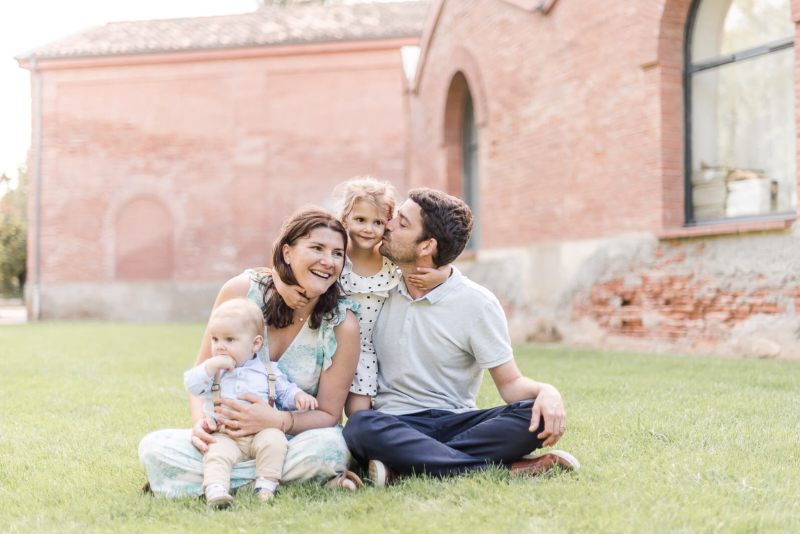 Photo de famille au musée des Abattoirs de Toulouse dans le Jardin Raymond VI